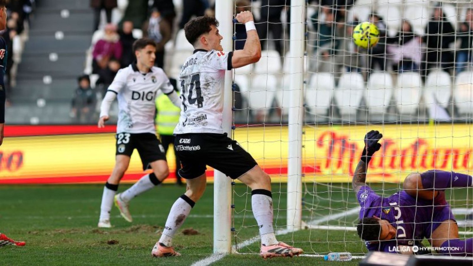 El drama amenaza a los equipos de Segunda de Castilla y León 2 David González, Burgos
