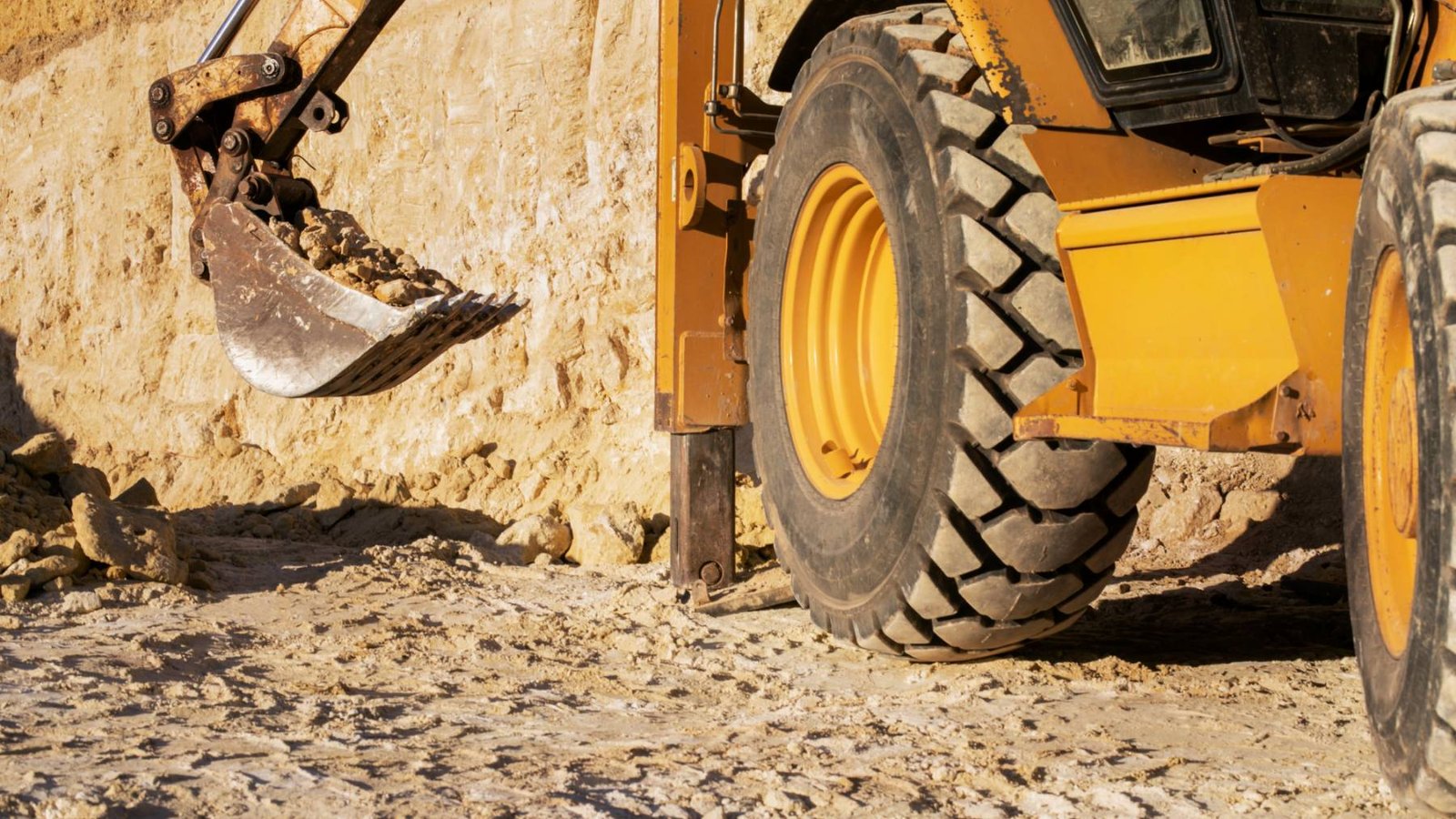 Detenido en Tordesillas por el robo de una retroexcavadora