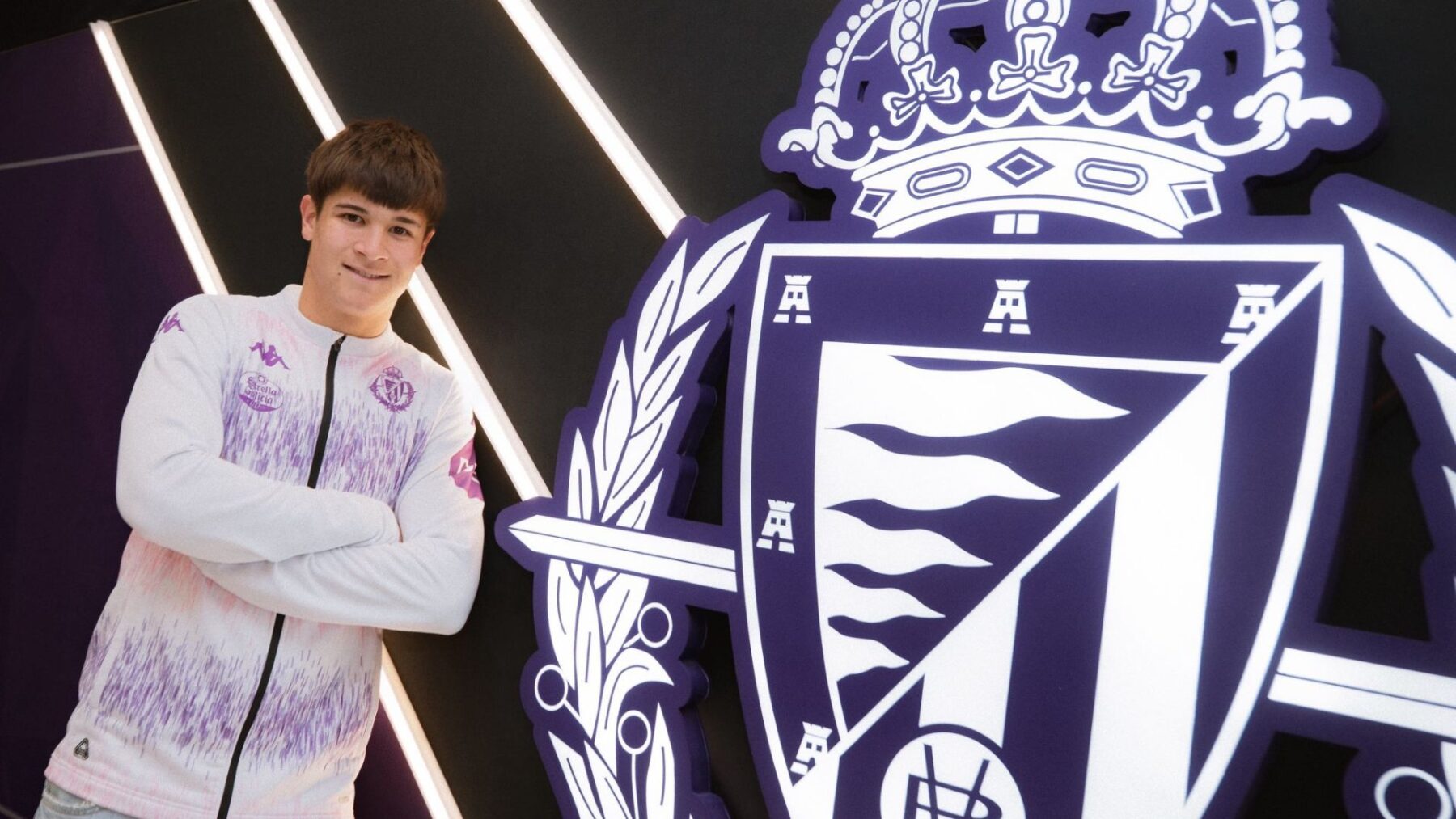 Portada 6 Mario Domínguez, Real Valladolid