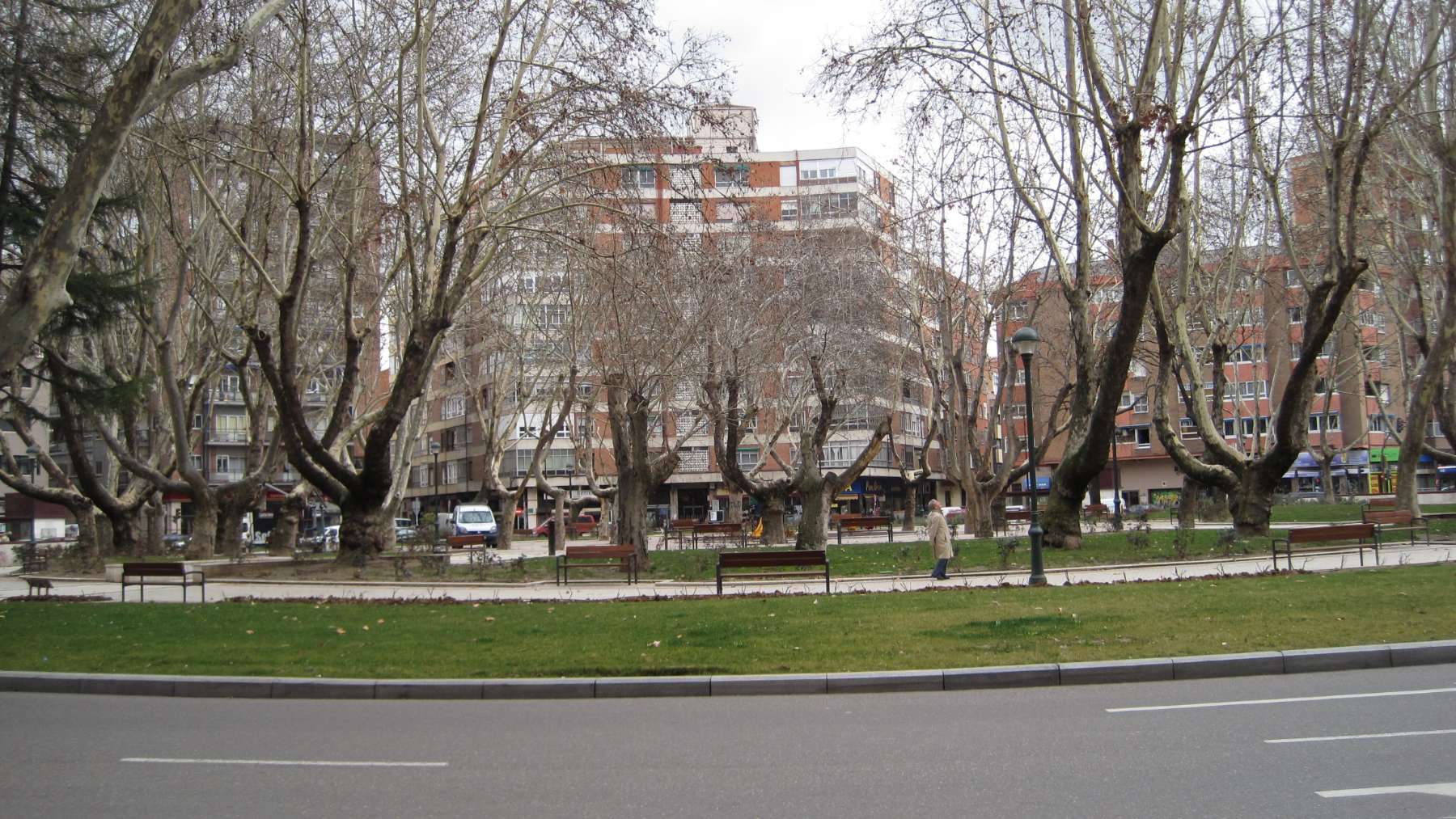 Portada 35 Una nueva reyerta entre bandas latinas se salda con un menor detenido